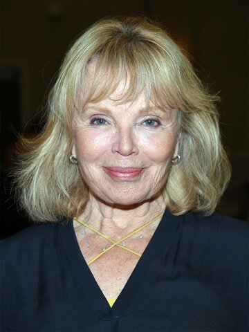 Marta Kristen Net Worth